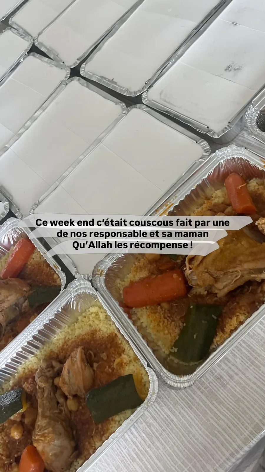 Couscous préparé par une bénévole et sa maman